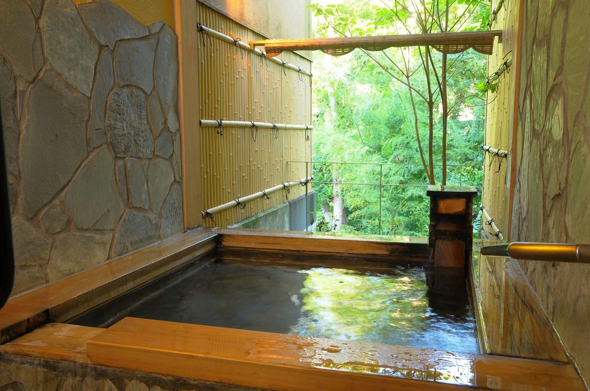 Atami Hotel Paipuno Kemuri Ngoại thất bức ảnh